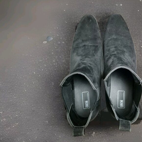 ASOS Design Men's Size 12 Chelsea 1/2 Boots Black Faux Suede - Picture 5 of 7